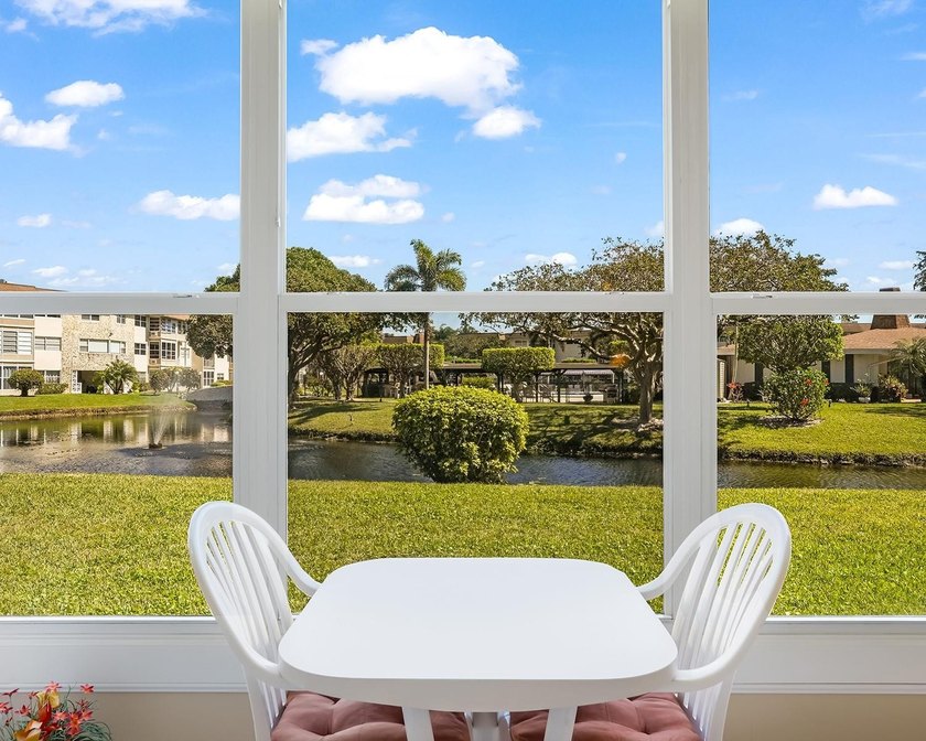 Bright, light 1st-floor condo in 55+ Umbra Gardens, Hawaiian - Beach Condo for sale in Lauderdale Lakes, Florida on Beachhouse.com