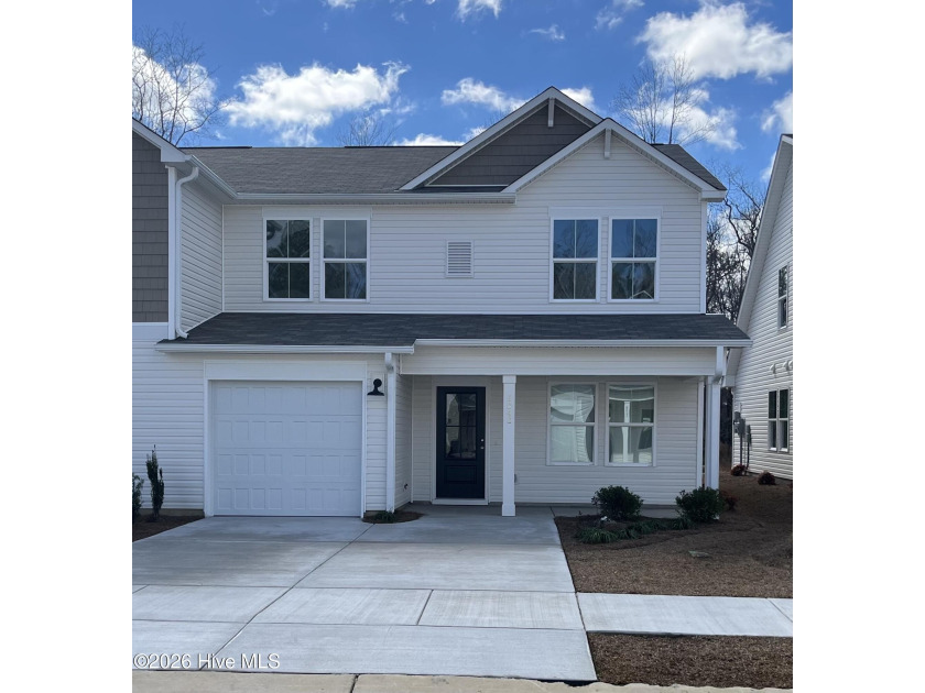 Welcome to this charming 3-bedroom, 2.5-bathroom townhome - Beach Townhome/Townhouse for sale in Leland, North Carolina on Beachhouse.com