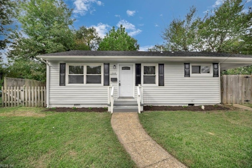 UPDATED RANCH with Fresh Paint & New Flooring Throughout - Beach Home for sale in Norfolk, Virginia on Beachhouse.com