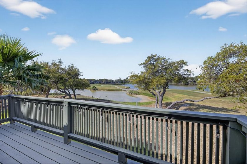 Charming 2-bedroom, 2-bath condo located in the desirable - Beach Condo for sale in Rockport, Texas on Beachhouse.com