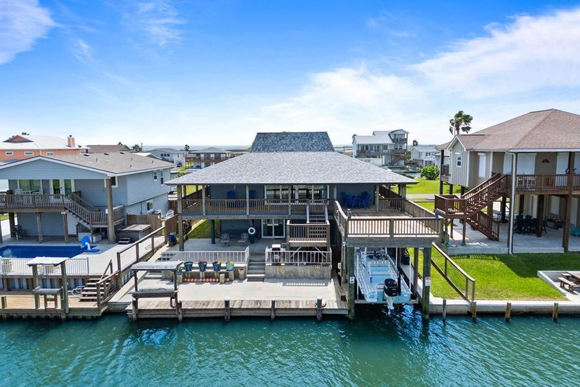 Welcome to waterfront living at its finest. This stunning - Beach Home for sale in Aransas Pass, Texas on Beachhouse.com