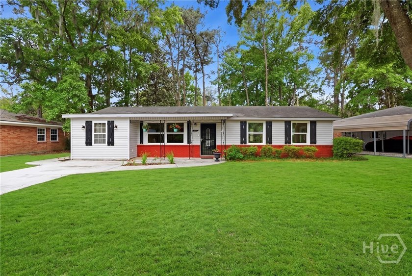 Location, Location, Location! This freshly renovated ranch home - Beach Home for sale in Savannah, Georgia on Beachhouse.com