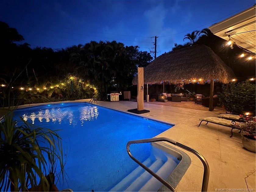 Private Tropical Oasis in Palmetto Harbor - No HOA! You will - Beach Home for sale in Stuart, Florida on Beachhouse.com