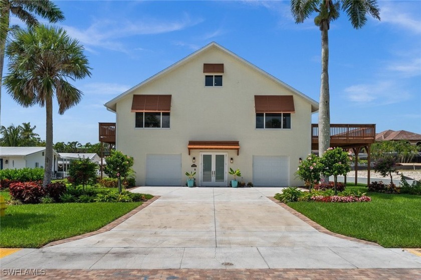Experience the best of Florida waterfront living at 4837 Tarpon - Beach Home for sale in Bonita Springs, Florida on Beachhouse.com
