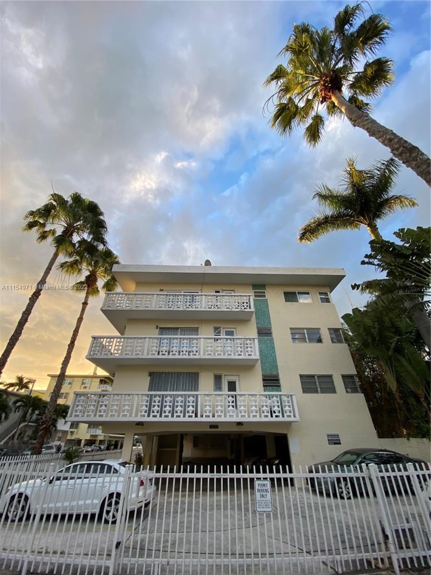 Walking distance to South Beach and the hottest restaurants. 
 - Beach Condo for sale in Miami Beach, Florida on Beachhouse.com