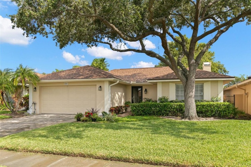 Welcome home!   Situated in the well-established neighborhood of - Beach Home for sale in Clearwater, Florida on Beachhouse.com