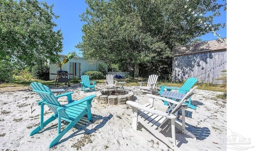 Looking for an affordable home or investment property? This - Beach Home for sale in Gulf Breeze, Florida on Beachhouse.com