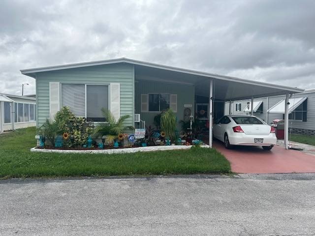 Welcome to your inviting 960-square-foot haven! This beautifully - Beach Home for sale in Hudson, Florida on Beachhouse.com