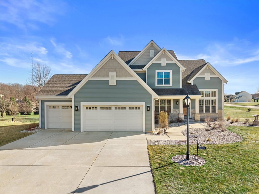 Spacious and beautifully maintained, this 4-bedroom, 2.5-bath - Beach Home for sale in Waukesha, Wisconsin on Beachhouse.com