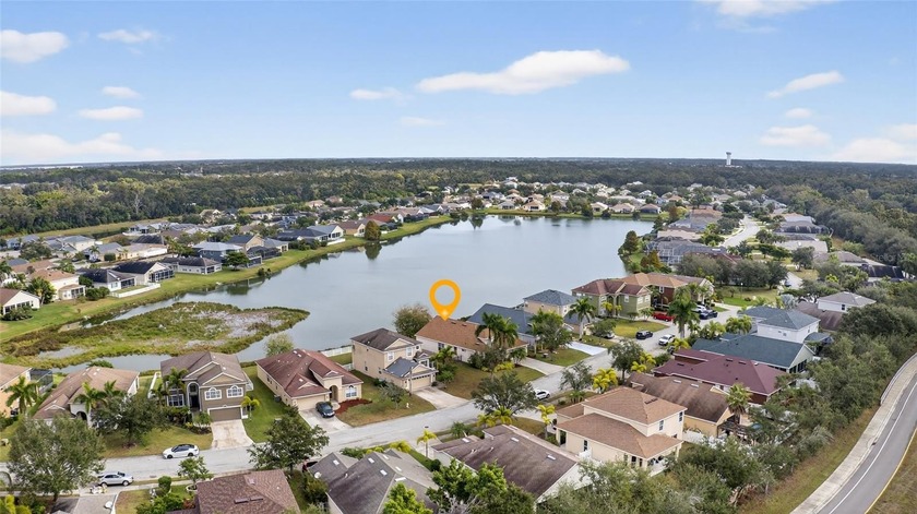 Welcome to Your Dream Lakefront Home in Crystal Lakes! This - Beach Home for sale in Palmetto, Florida on Beachhouse.com
