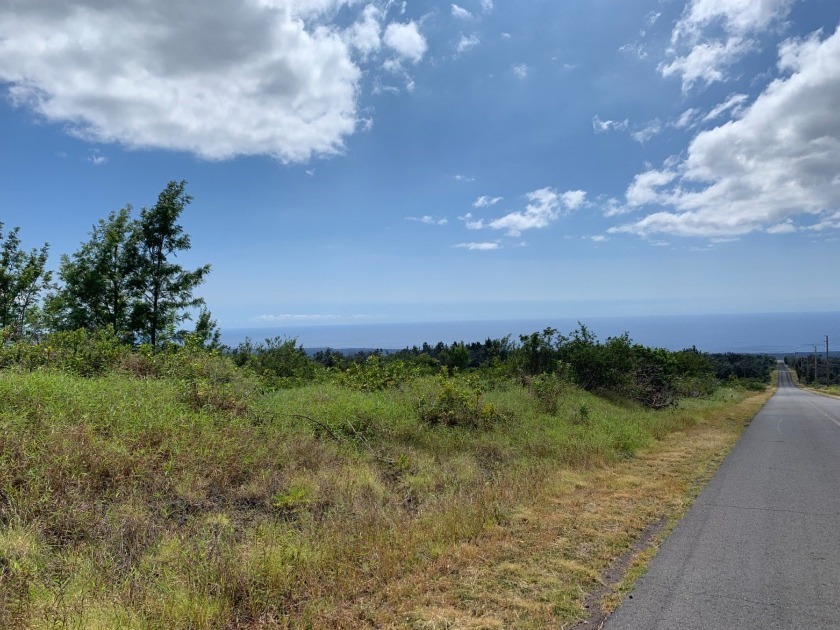 Here is a three acre parcel located in Hawaiian Ocean View - Beach Acreage for sale in Ocean View, Hawaii on Beachhouse.com