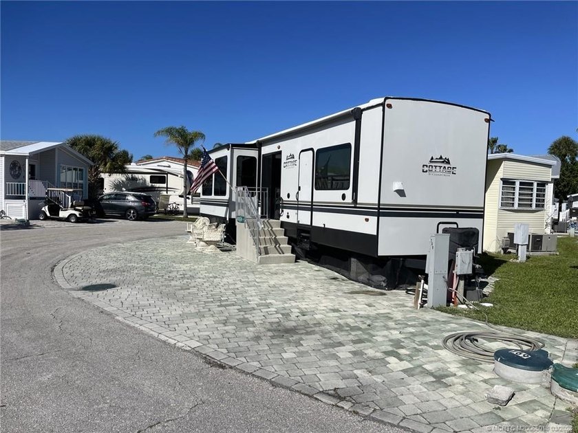 Welcome to Paradise !! Beautiful corner RV lot ideally situated - Beach Lot for sale in Jensen Beach, Florida on Beachhouse.com