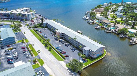 Experience the ultimate waterfront lifestyle in this beautiful - Beach Condo for sale in South Pasadena, Florida on Beachhouse.com