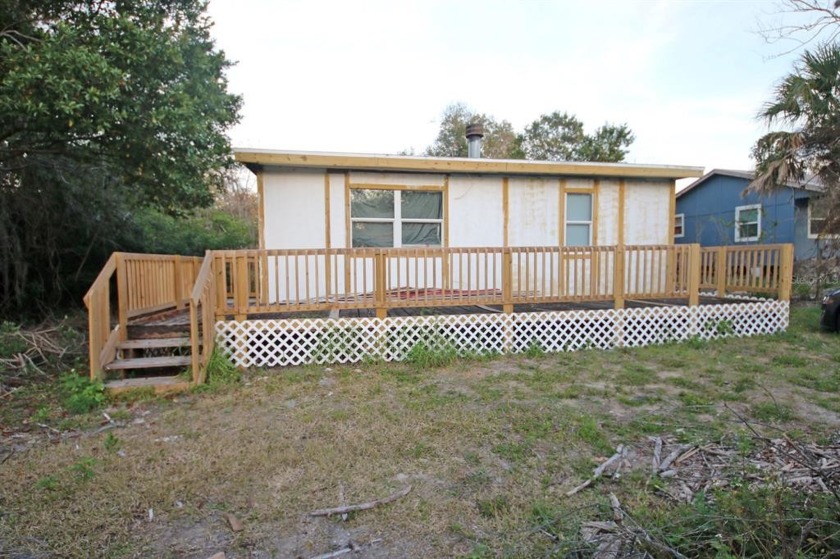 Great investment opportunity, 30 minutes drive to beautiful - Beach Home for sale in Cocoa, Florida on Beachhouse.com