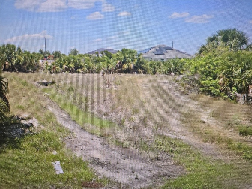 Perfect waterfront lot for building your new home in the boating - Beach Lot for sale in Port Charlotte, Florida on Beachhouse.com