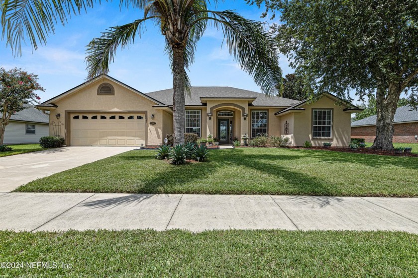 Welcome to your dream home in Old Plank Plantation! This - Beach Home for sale in Jacksonville, Florida on Beachhouse.com