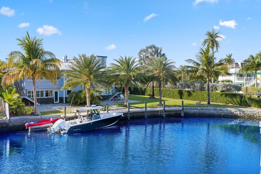 Exceptional opportunity to own a beautifully updated waterfront - Beach Home for sale in Pompano Beach, Florida on Beachhouse.com
