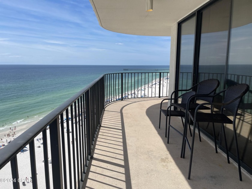 This incredible 4-bedroom, 2-story Penthouse condo is the - Beach Condo for sale in Panama City Beach, Florida on Beachhouse.com
