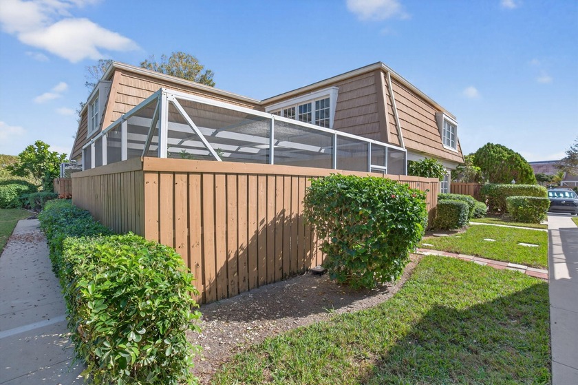 Prime location - Townhome with access to 95, Turnpike, PGA & - Beach Townhome/Townhouse for sale in Palm Beach Gardens, Florida on Beachhouse.com