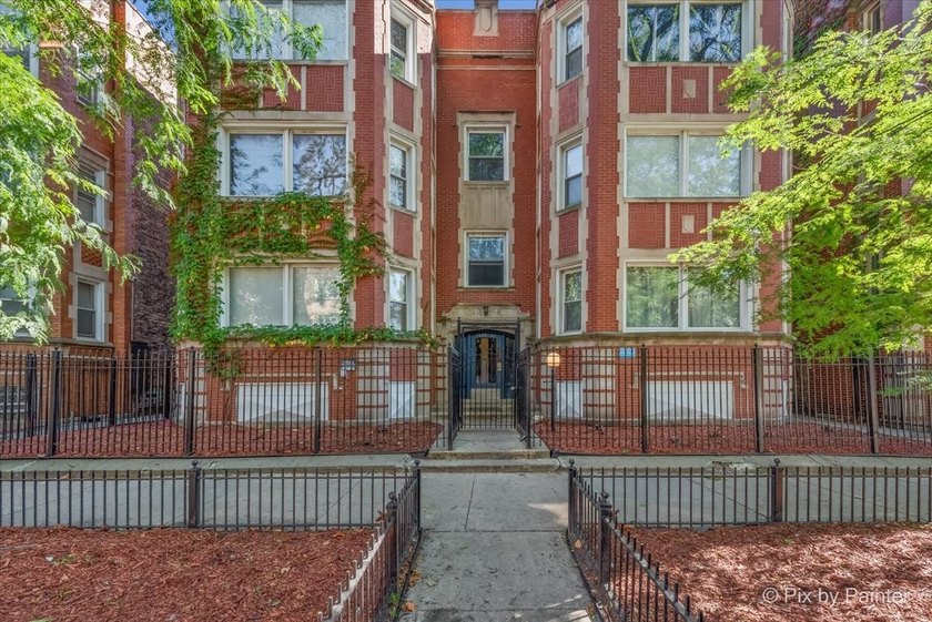 Prime Value-Add investment opportunity in nice South Shore - Beach Home for sale in Chicago, Illinois on Beachhouse.com