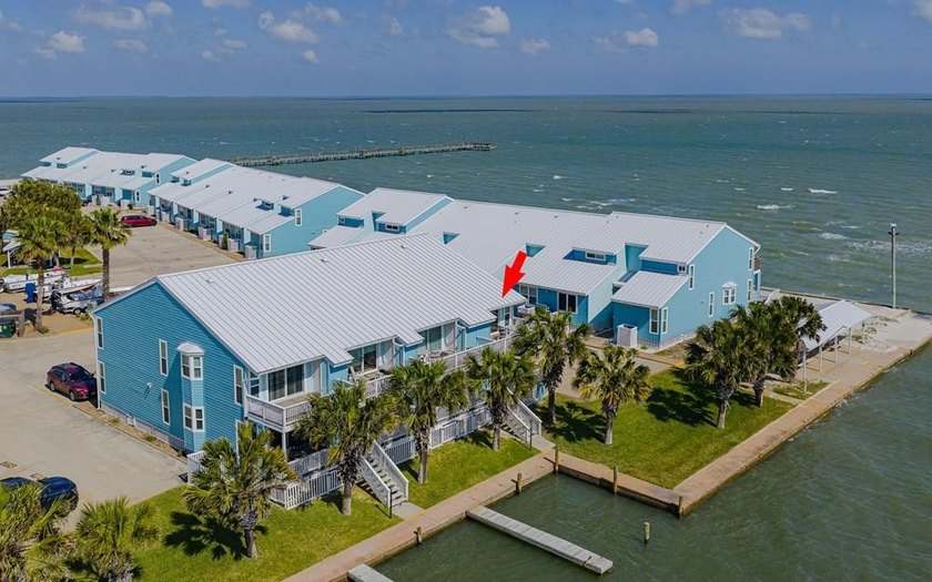 Corner unit, bay views, and income potential--this rare - Beach Condo for sale in Rockport, Texas on Beachhouse.com