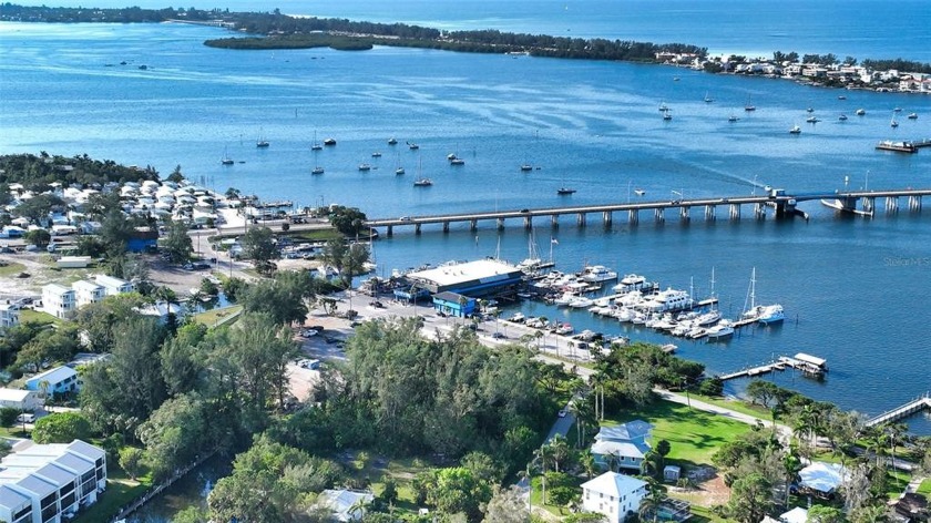 Buildable Canal Lot in Cortez.
Minutes to the Island of Anna - Beach Lot for sale in Cortez, Florida on Beachhouse.com