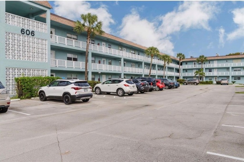 Beautifully updated, furnished condo in the desirable Natura - Beach Condo for sale in Deerfield Beach, Florida on Beachhouse.com