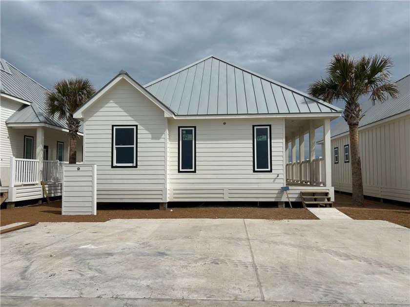 Spoonbill Bay is a luxury bay side home and cottage development - Beach Home for sale in Port Aransas, Texas on Beachhouse.com