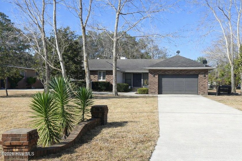 Located in the beautiful Brierwood Estates neighborhood, this - Beach Home for sale in Shallotte, North Carolina on Beachhouse.com