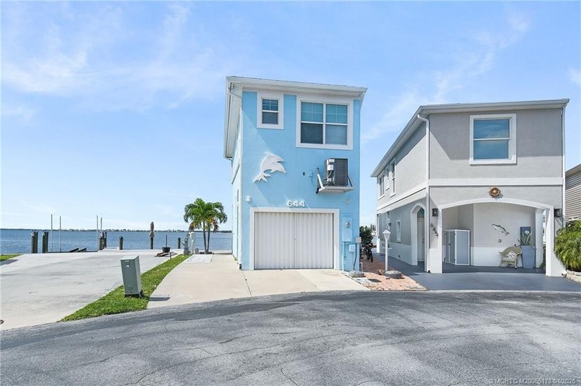 Waterfront Opportunity - Stunning Indian River Sunsets! Wake up - Beach Home for sale in Jensen Beach, Florida on Beachhouse.com