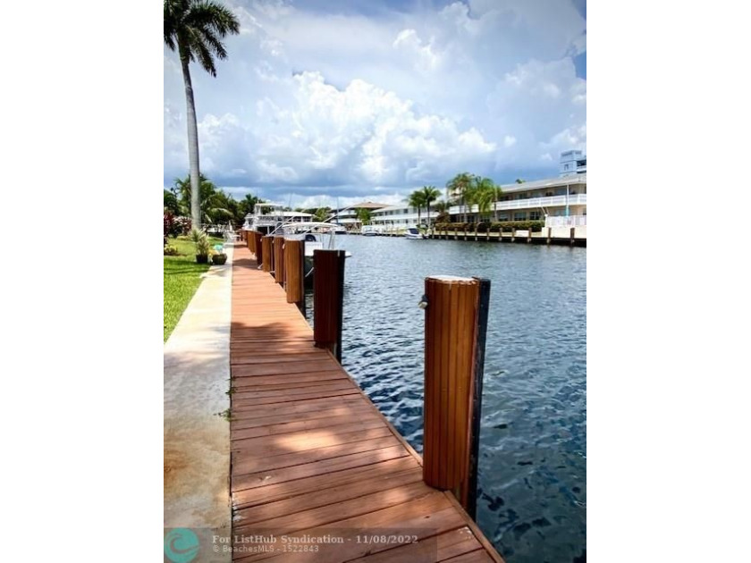 Come home to this beautiful waterfront condo. Overlook your Boat - Beach Condo for sale in Fort Lauderdale, Florida on Beachhouse.com