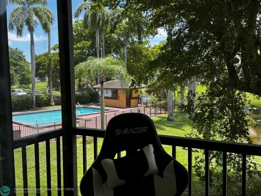 HUGE PRICE REDUCED!!! *Investor's Delight: Condo with Tenant in - Beach Condo for sale in Coral Springs, Florida on Beachhouse.com