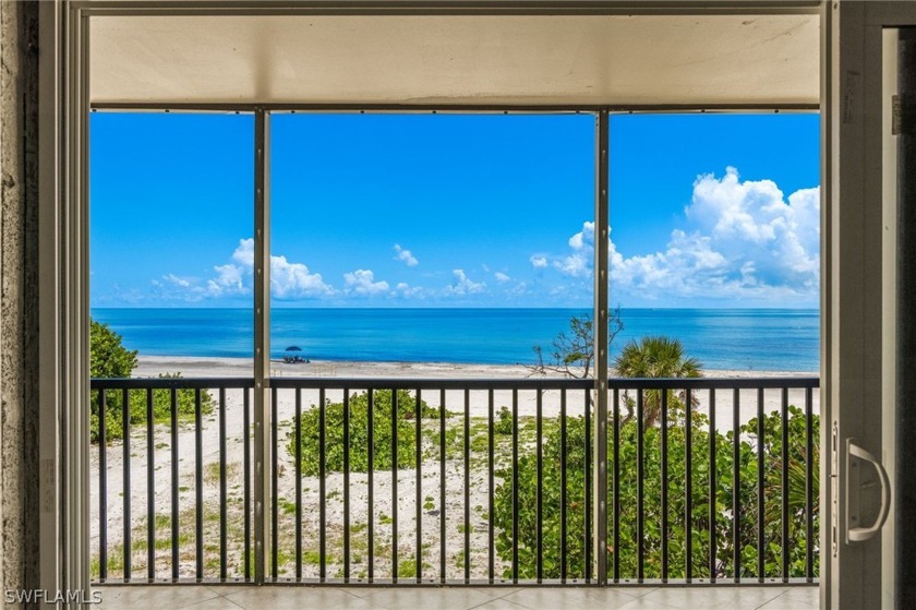 This desirable west-facing corner unit is in the very rare to - Beach Condo for sale in Sanibel, Florida on Beachhouse.com