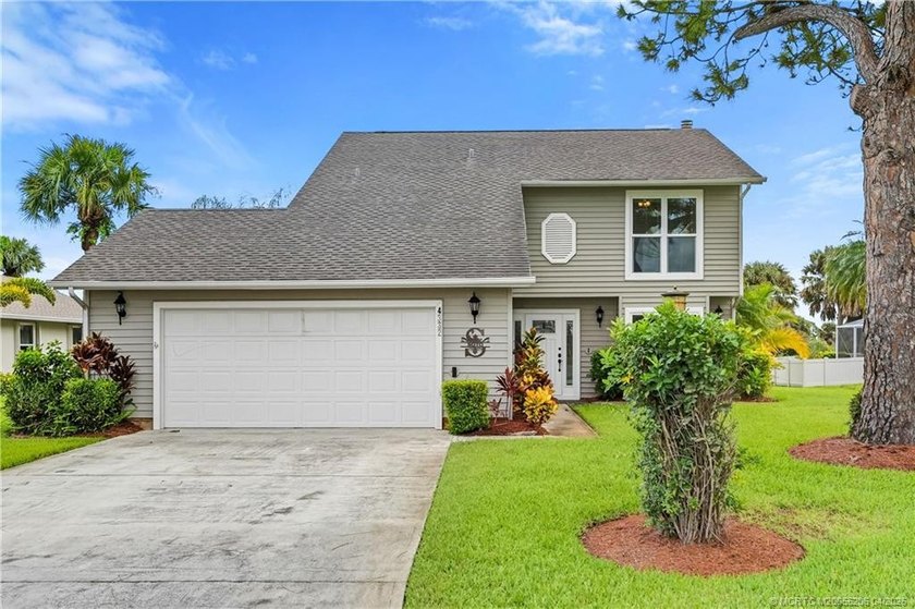 This beautifully maintained home is perfect for the golf lover - Beach Home for sale in Fort Pierce, Florida on Beachhouse.com