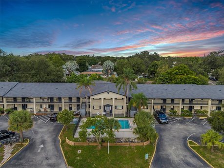 Welcome to this inviting 2 bedroom | 1 bathroom condo in the - Beach Condo for sale in Clearwater, Florida on Beachhouse.com