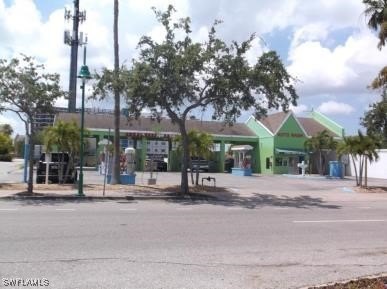 CAR WASH BUSINESS PLUS LAND INCLUDED: Equipment, chemicals - Beach Commercial for sale in Cape Coral, Florida on Beachhouse.com