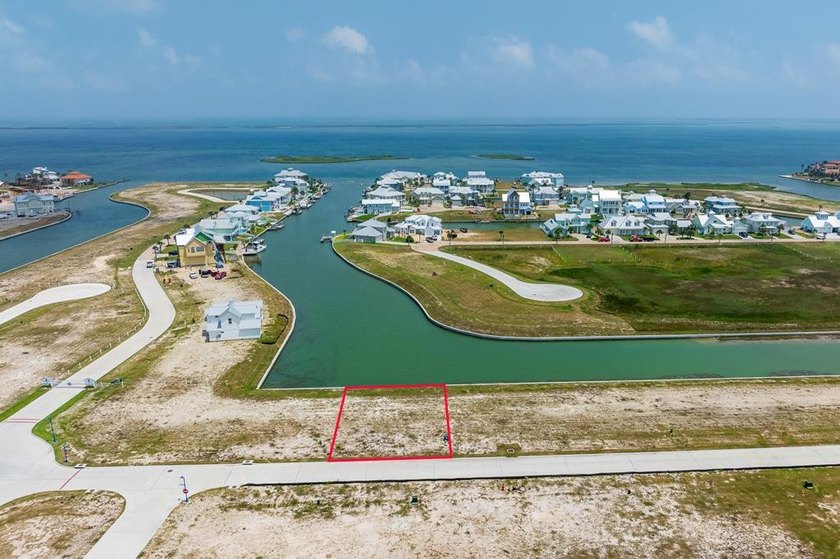 The Keys at Islands of Rockport offers canal front homesites - Beach Lot for sale in Rockport, Texas on Beachhouse.com
