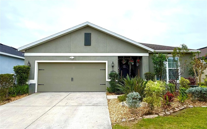 OFFERING this FABULOUS 3BR/2 BATH/2 CAR GRGE + OFFICE/DEN FLEX - Beach Home for sale in Riverview, Florida on Beachhouse.com