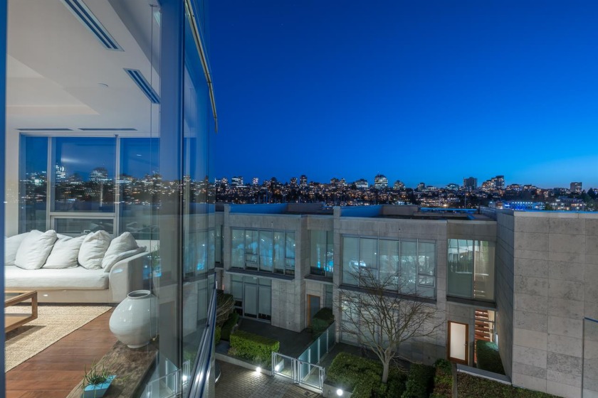 Welcome to The Erickson, one of Vancouver's most prestigious - Beach Home for sale in Vancouver,  on Beachhouse.com