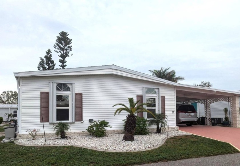 Welcome to 5601 Duncan Unit 72 in Lakewood Village. This 1995 2 - Beach Home for sale in Punta Gorda, Florida on Beachhouse.com