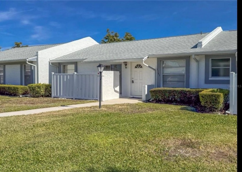 Welcome to your dream Florida retreat! This stunning 2 bedroom - Beach Condo for sale in Bradenton, Florida on Beachhouse.com