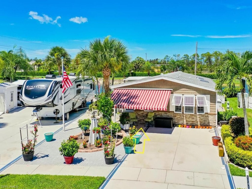 Welcome to Silver Lakes RV and Executive Golf Resort! This gated - Beach Home for sale in Naples, Florida on Beachhouse.com