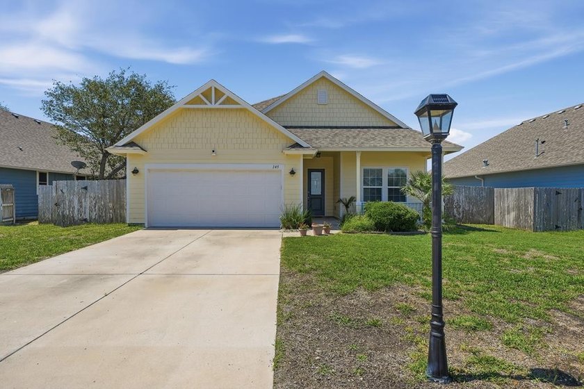 Some homes check all the boxes. This one changes your blood - Beach Home for sale in Rockport, Texas on Beachhouse.com