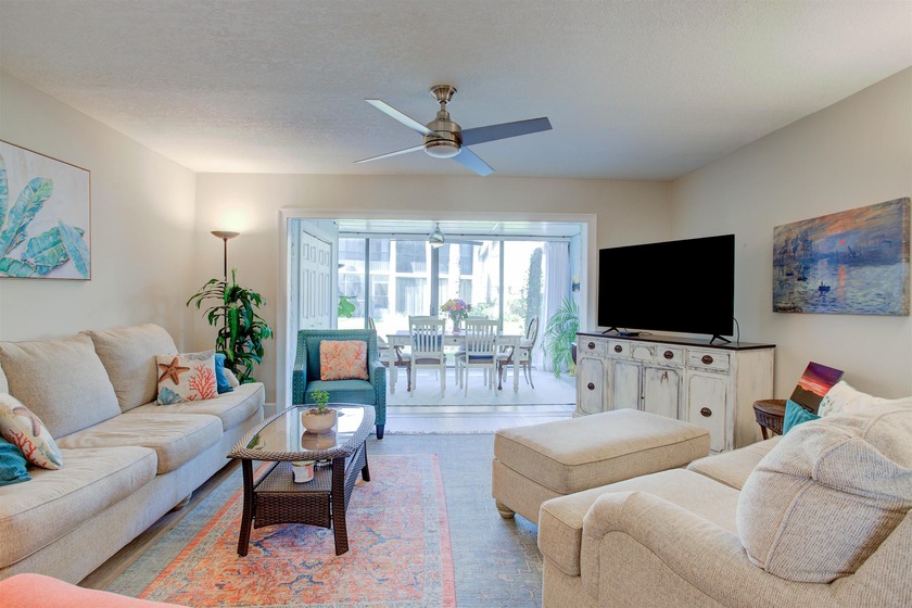 Discover This Spacious And Welcoming First-floor Condo In The - Beach Condo for sale in St Augustine, Florida on Beachhouse.com