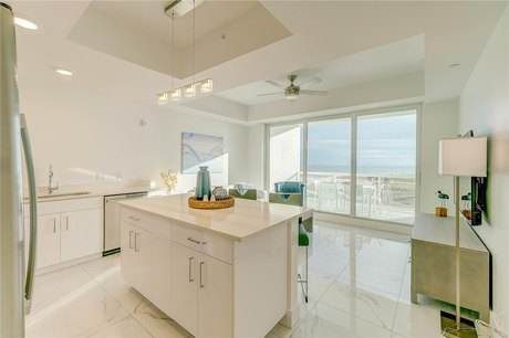 Welcome to The Ocean Club, Treasure Island's prize condo/hotel - Beach Home for sale in Treasure Island, Florida on Beachhouse.com