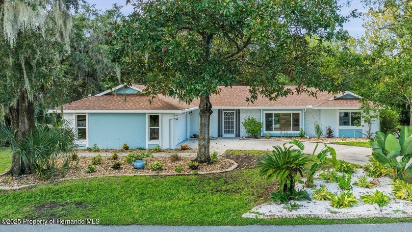 ***Seller is offering up to 20,000.00 in closing costs with an - Beach Home for sale in Homosassa, Florida on Beachhouse.com