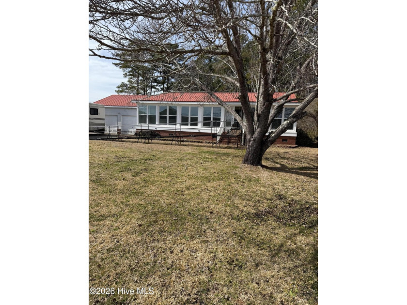 Discover the perfect blend of peace, privacy, and maritime - Beach Home for sale in Beaufort, North Carolina on Beachhouse.com