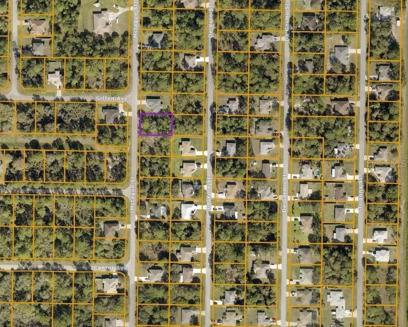 Beautiful property ready to build your new home! Located in a - Beach Lot for sale in North Port, Florida on Beachhouse.com