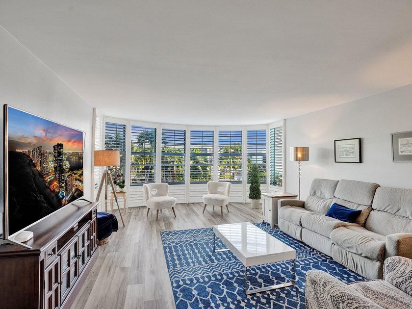 Enjoy Florida coastal living. Beautifully remodeled 2BR/2BA - Beach Condo for sale in Fort Lauderdale, Florida on Beachhouse.com