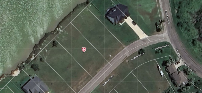 This amazing spacious waterfront lot in the well-established - Beach Lot for sale in Rockport, Texas on Beachhouse.com
